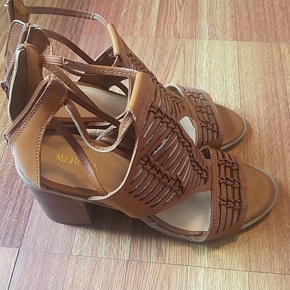 Merona heels - Picture 2 of 5